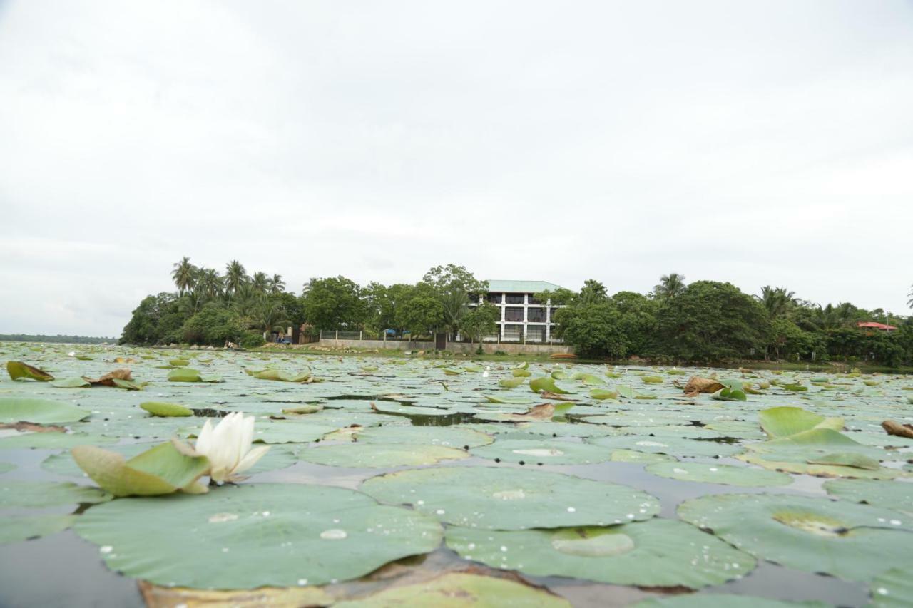 Diya Dahara Resort Parque nacional Parque nacional Yala Exterior foto